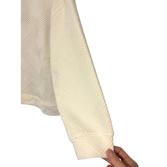 See and Be SeenTop Cream Textured  Boxy Fit Size Medium Fit Large Boutique NWT - Picture 4 of 6